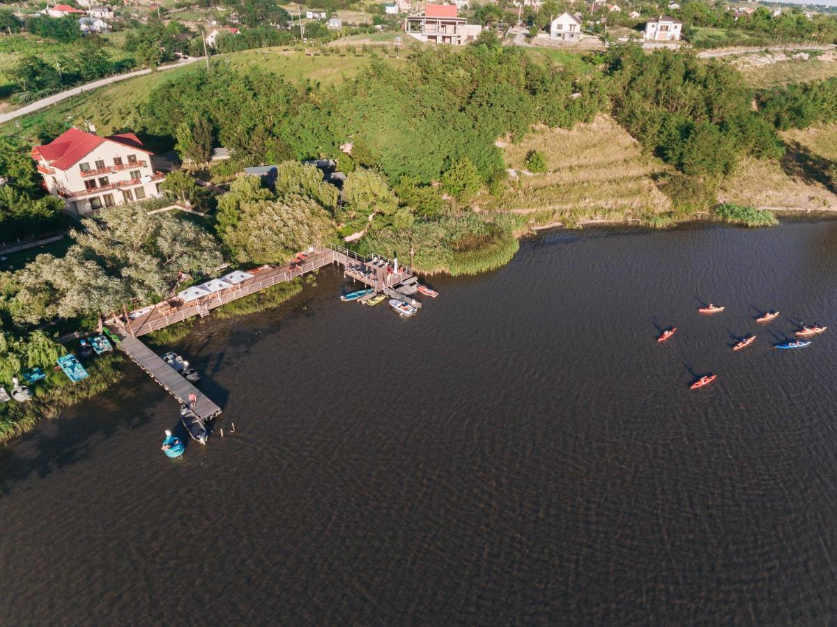 Enpi Lake Resort Ιάσιο Εξωτερικό φωτογραφία